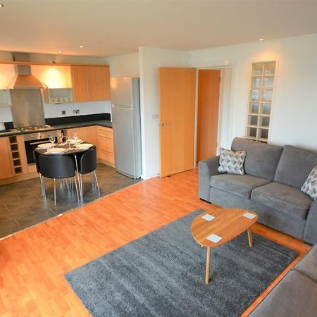 Coastal Apartments - Wales Swansea Esterno foto