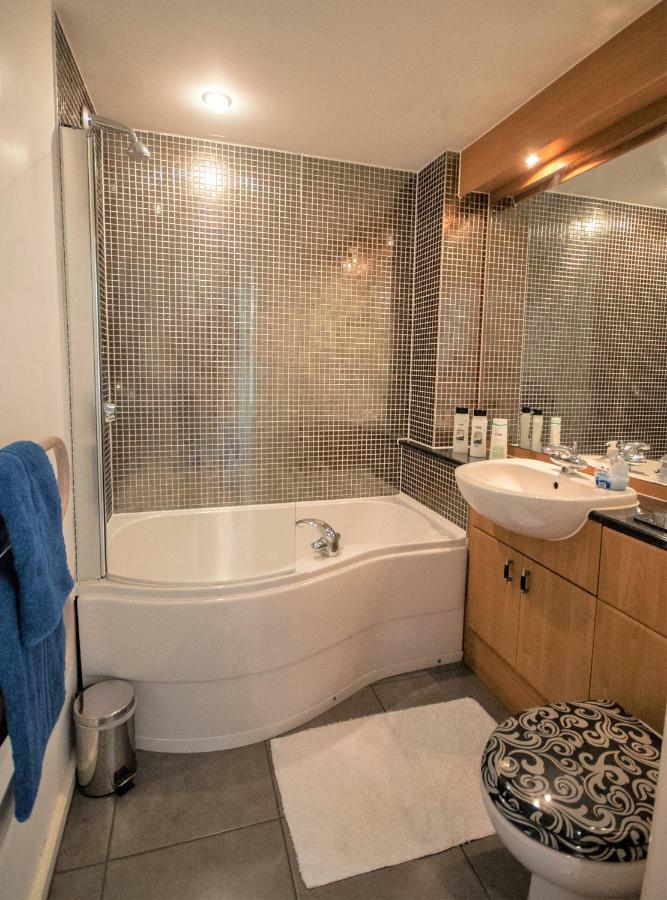 Coastal Apartments - Wales Swansea Esterno foto