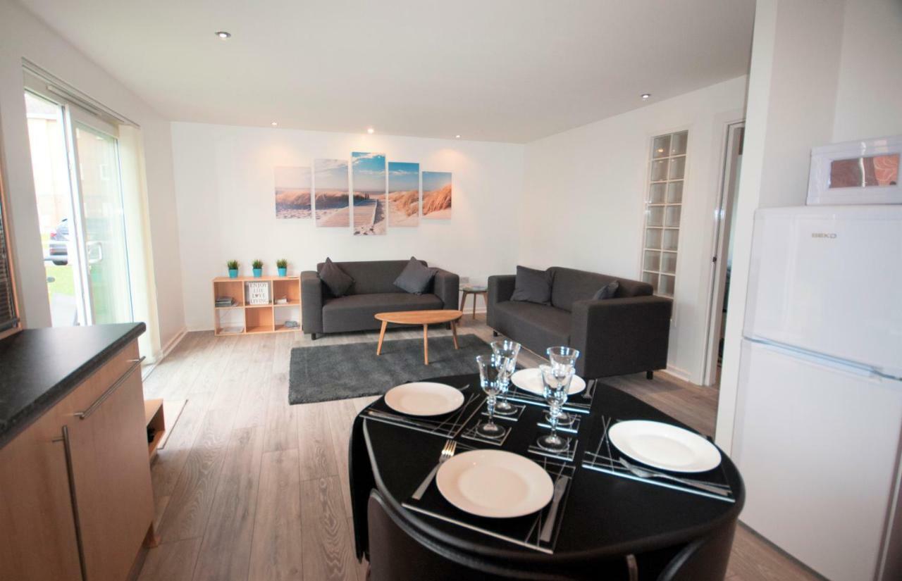 Coastal Apartments - Wales Swansea Esterno foto