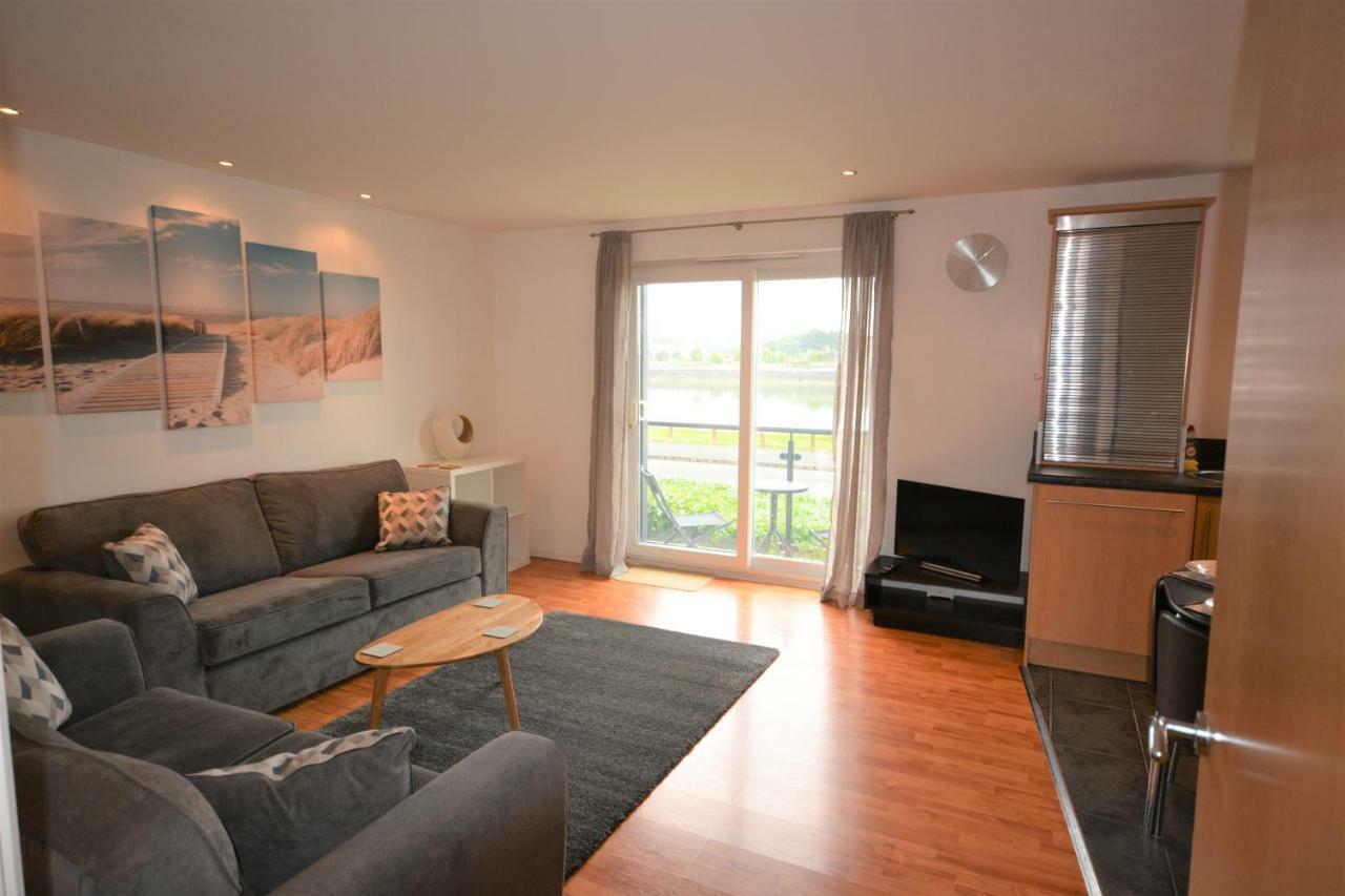 Coastal Apartments - Wales Swansea Esterno foto