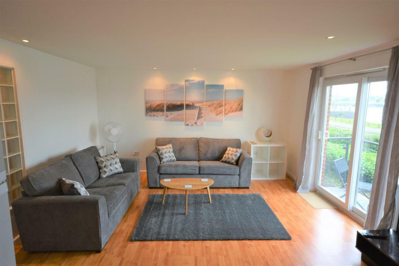 Coastal Apartments - Wales Swansea Esterno foto